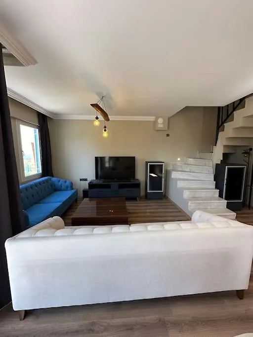 Elegant Villa In Kusadasi 5 Min Walk To Sea & Center