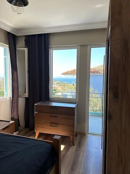 Elegant Villa In Kusadasi 5 Min Walk To Sea & Center