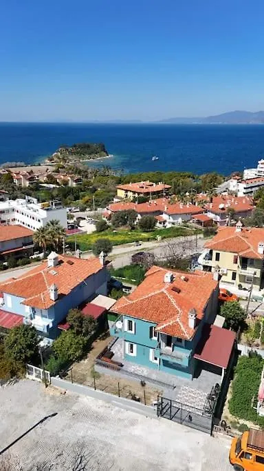 Elegant Villa In Kusadasi 5 Min Walk To Sea & Center